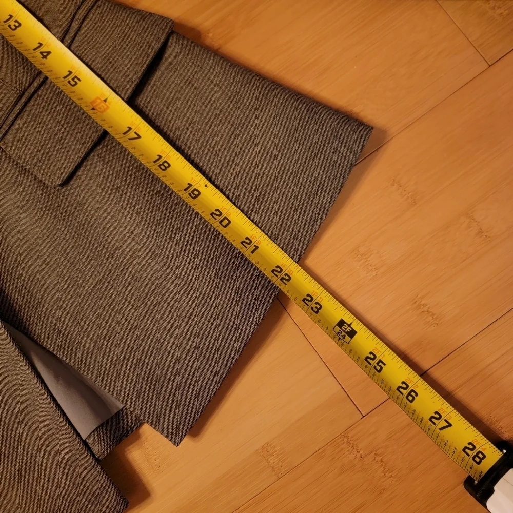 Ann Taylor Virgin Wool Stretch Asymmetrical One-Button Blazer sz 2 Tan Gray